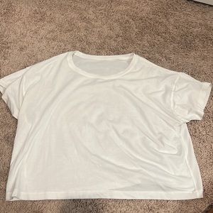 Lululemon white cropped t-shirt